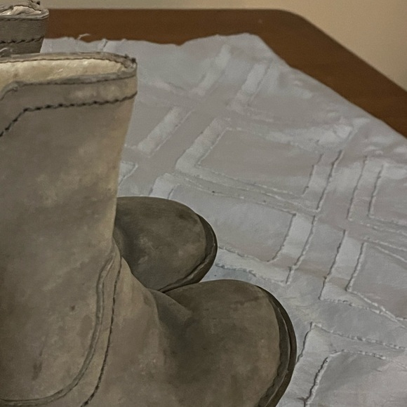 Ugg Neevah Suede Imperfection Boots Sz 6 - Picture 3 of 11